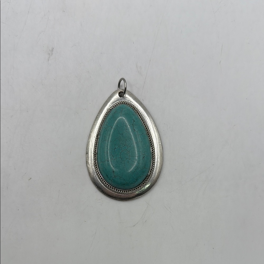 Vintage Silver Tone Turquoise Blue Rock Stone Pendant Jewelry Accessory